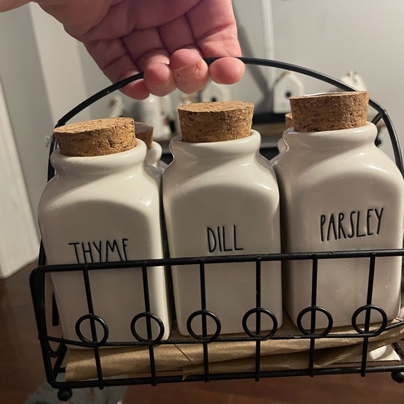 White Ceramic Spice Jars with Cork Lids Rae Dunn ❤️ - Picture 2 of 2